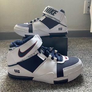 Nike Zoom Lebron 2 USA